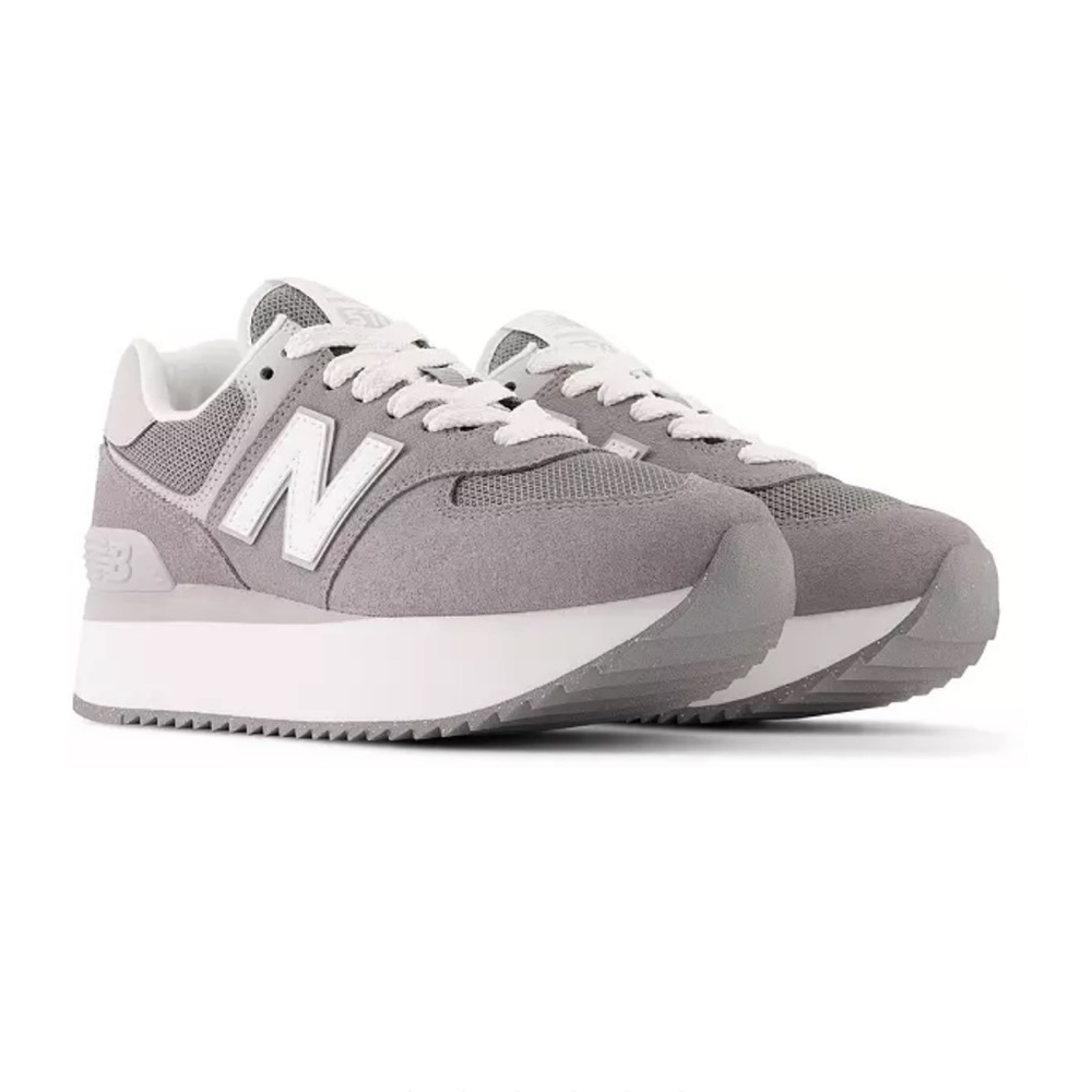 New Balance 574+ NWT